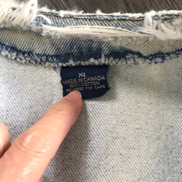 Harley Davidson jean vests - Picture 5 of 7